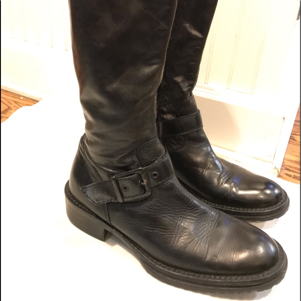 Mid calf black leather boots, size 8. Made in Italy, Beautiful condition